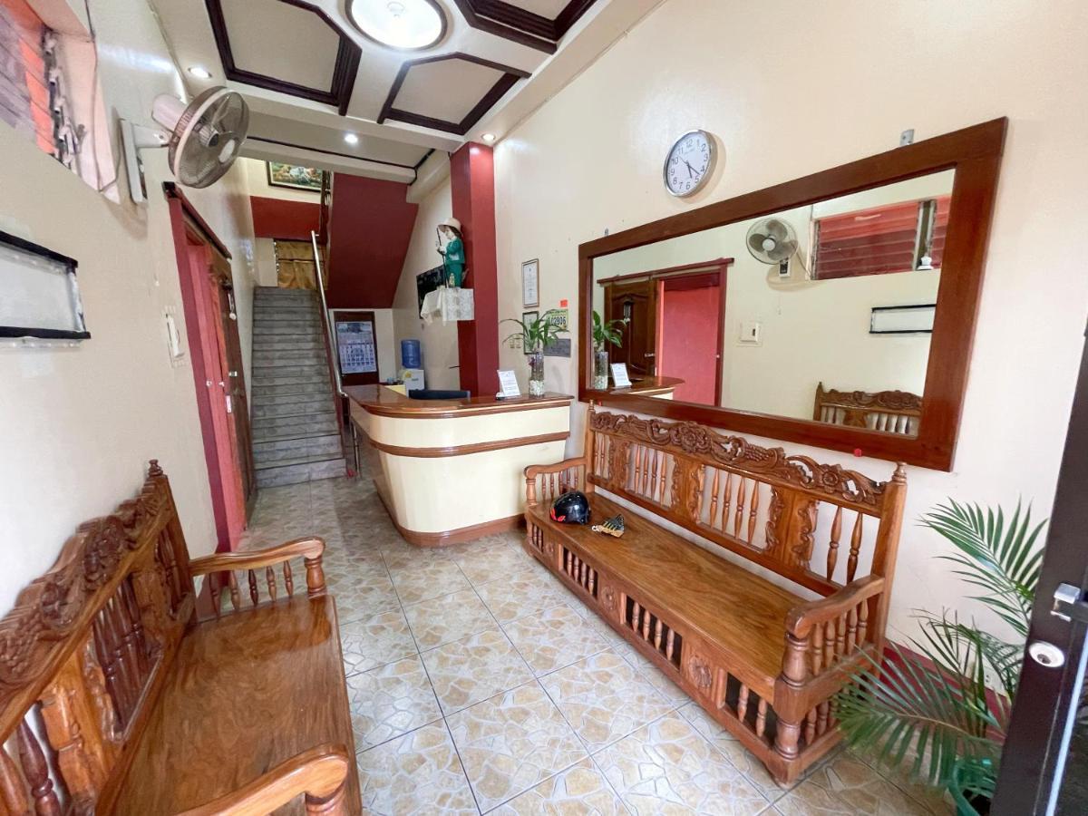 Teofila Pension Puerto Princesa Екстериор снимка